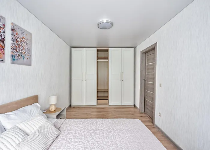 Sviesus Ir Jaukus Apartamentai Su Balkonu *